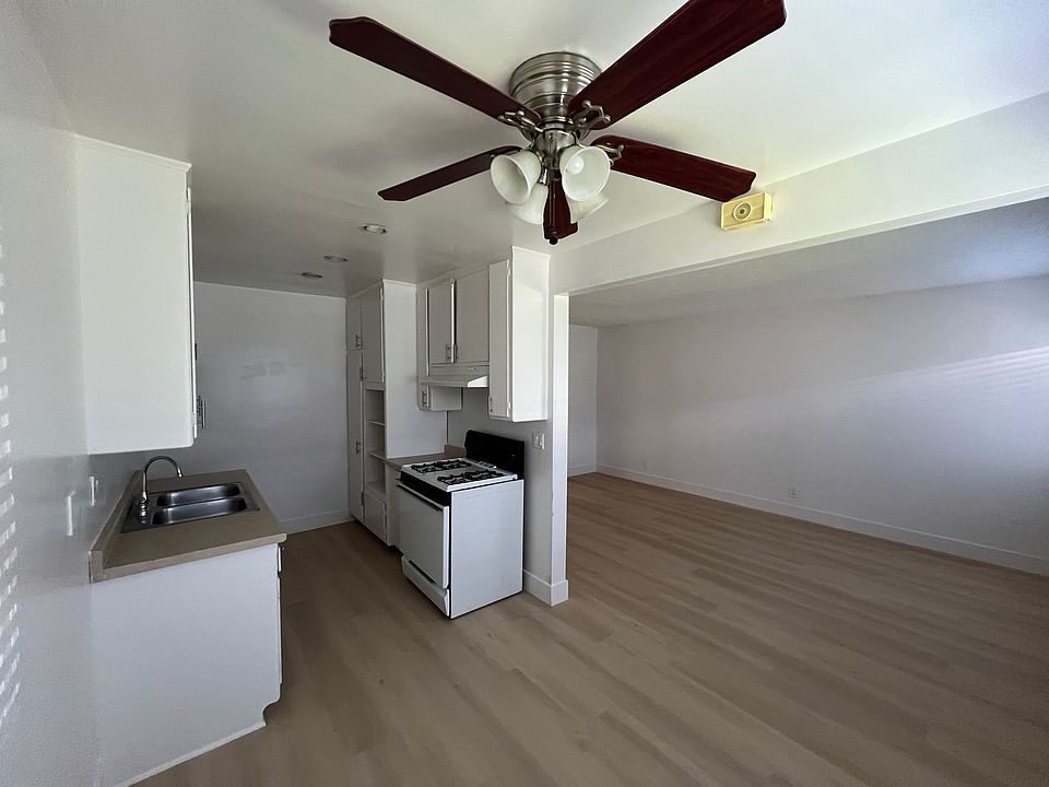 1st image of 1131 W Fay Ln APT 3