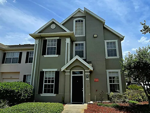 9005 Lee Vista Blvd Photo 1