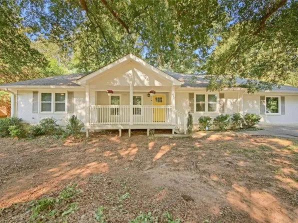 45 Riverbend Dr, Covington, GA 30014