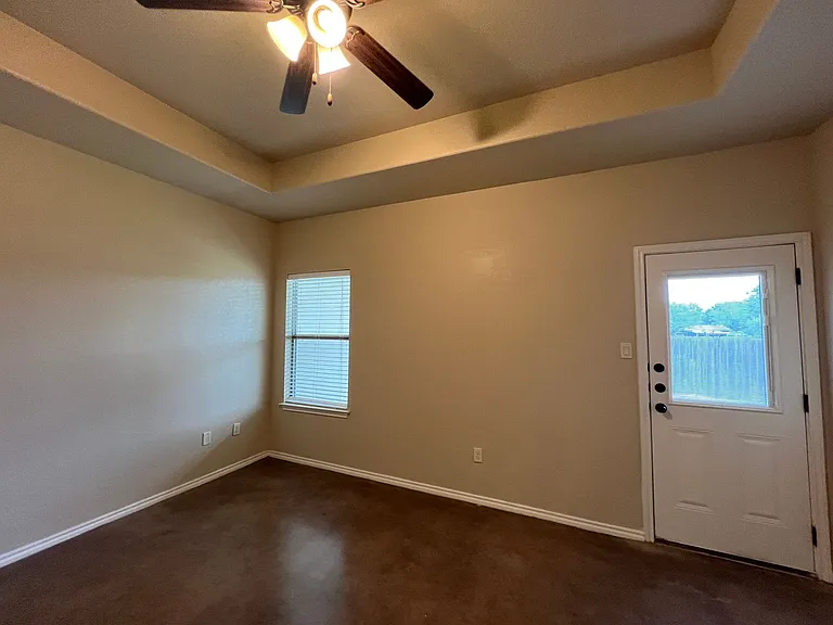 2595 Pahmeyer Rd — Photo 17