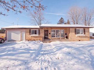 129 N Wood Ave, Peshtigo, WI 54157