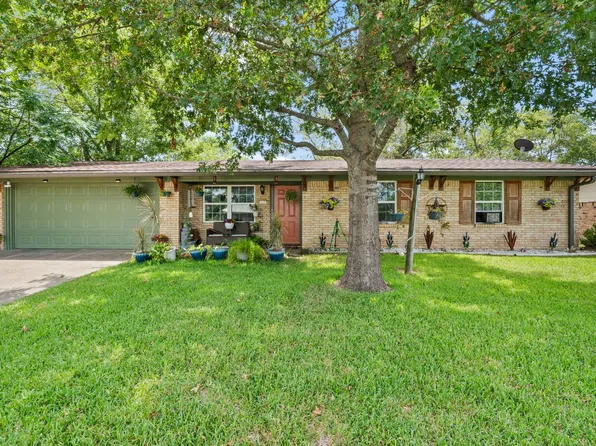 230 Dodson St, Canton, TX 75103