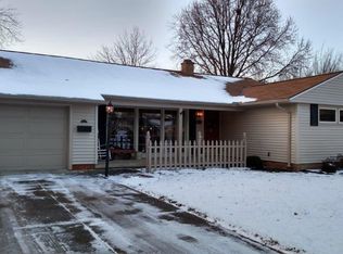 6648 Sherborn Rd, Parma Heights, OH 44130