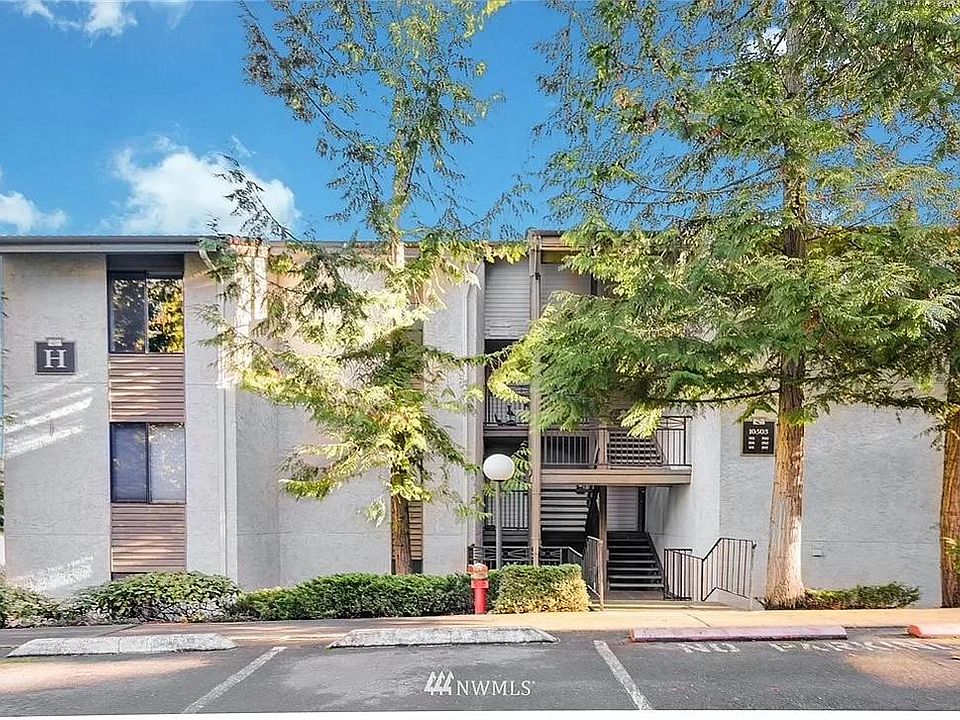 1st image of 10503 NE 32nd Pl APT H301