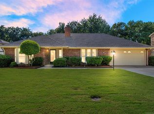 7954 S Irvington Ave, Tulsa, OK 74136