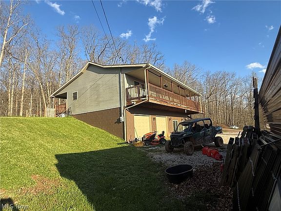 3rd image of 285 Anderson Rd
