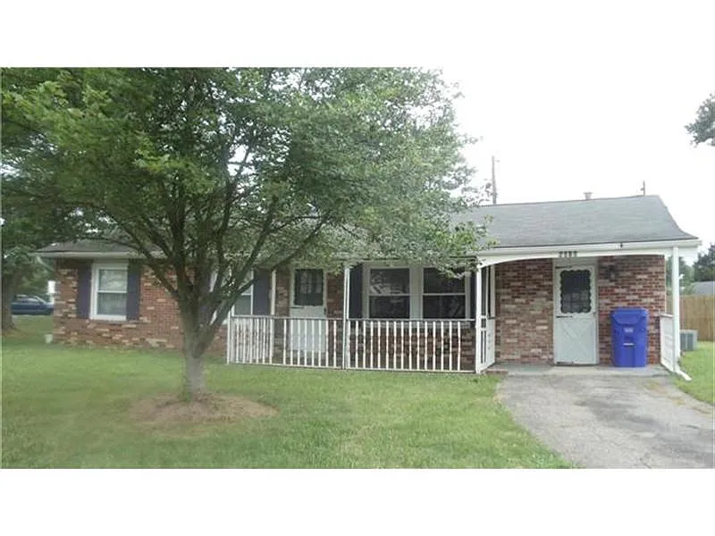 6575 Cornell Rd photo 1