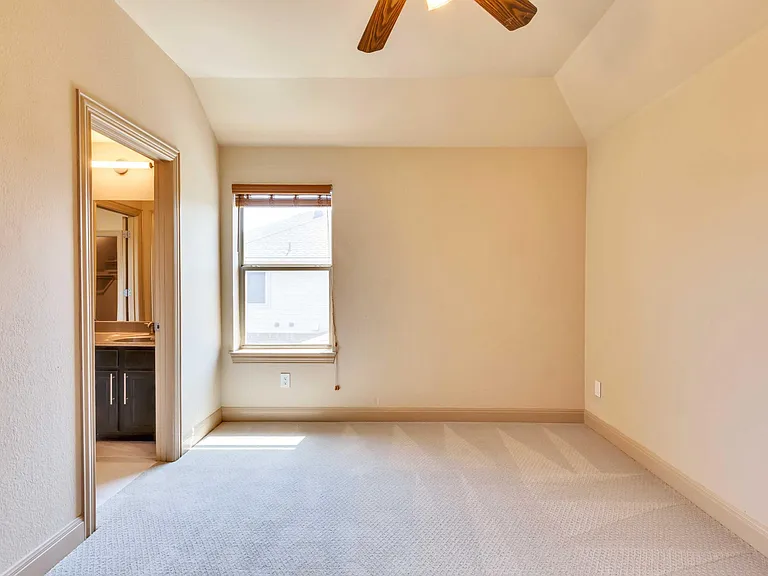 2500 Speidel Dr — Photo 57