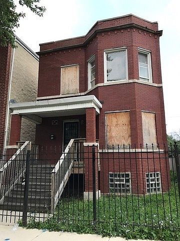 1st image of 215 N Lavergne Ave