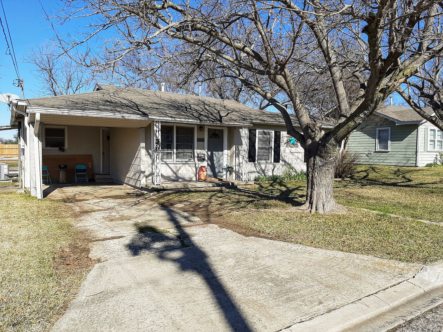 605 Abney St, Whitesboro, TX 76273 Zillow