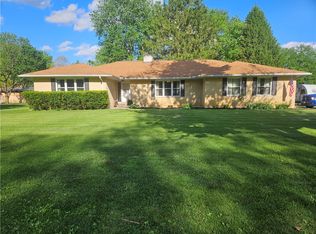 3998 Willowcrest Rd, Dayton, OH 45430