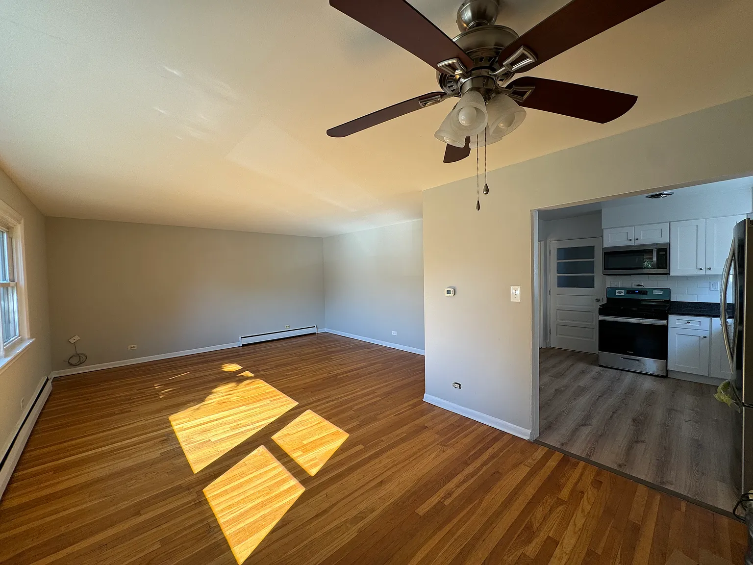 9133 Lawler Ave — Photo 4