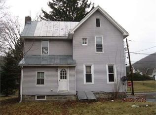 38 Center St, Hughesville, PA 17737