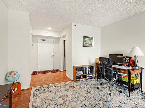 5th image of 5501 Seminary Rd APT 1303S