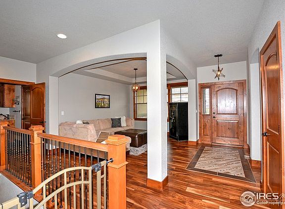 5th image of 8160 Wynstone Dr
