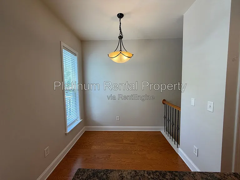 221 16th St NW #3 — Photo 22