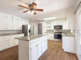 1400 Ridgeway Dr NW, Acworth, GA 30102