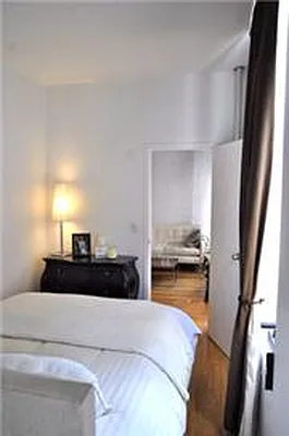 Rented by Veracity NYC LLC | media 34