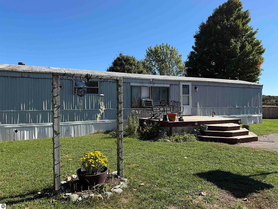 1st image of 5793 W Blair Townhall Rd