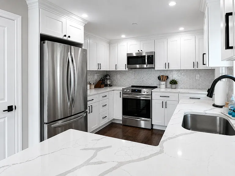 28 Houghton St #1 — Photo 2