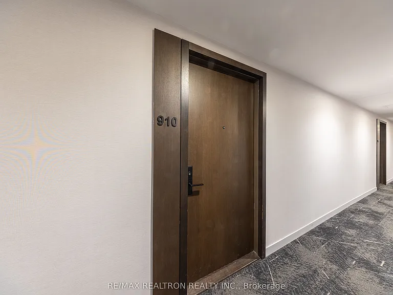 2799 Kingston Rd #910 — Photo 15