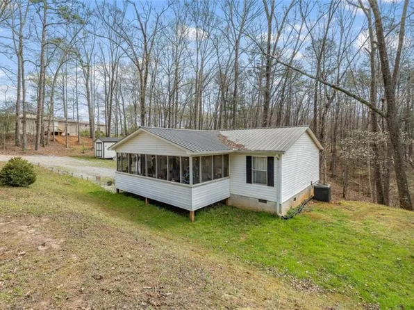 65 Tobacco Pouch Creek Rd, Dahlonega, GA 30533