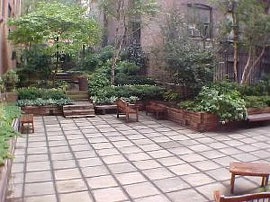 Sold by Corcoran | media 19