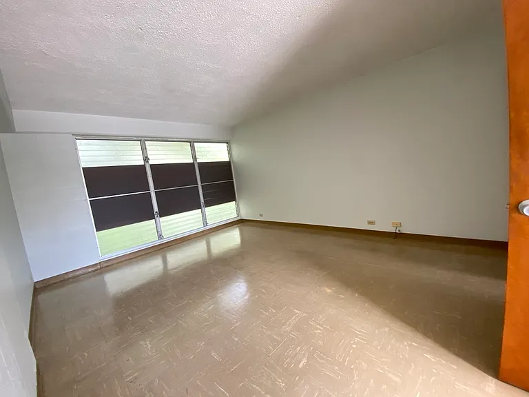 1511 Punahou St #403 — Photo 3
