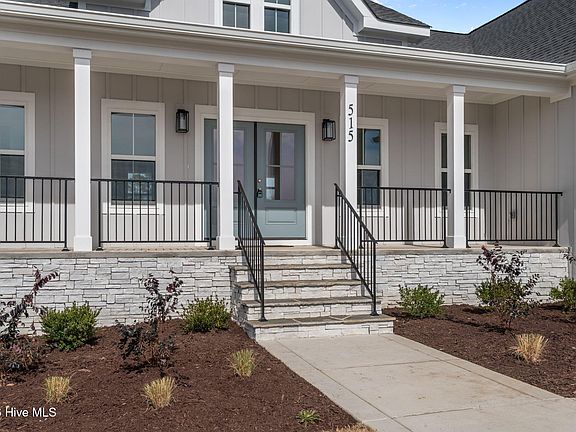 5th image of 515 Sanctuary Trail