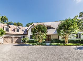 14 Newground Ln, Water Mill, NY 11976