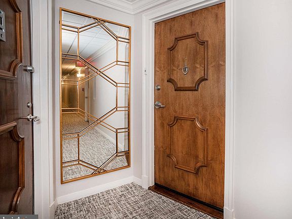 2nd image of 2401 Pennsylvania Ave #5-1214