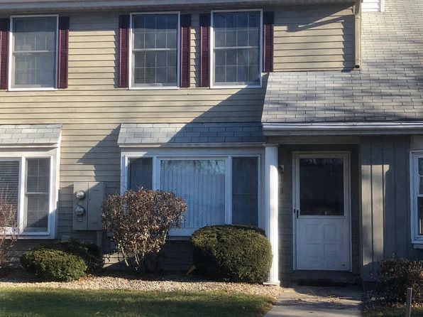 38 Concord Dr