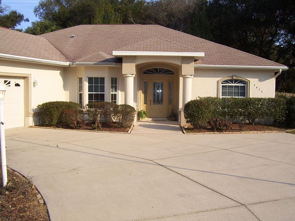 1st image of 2675 N Canterbury Lake Dr