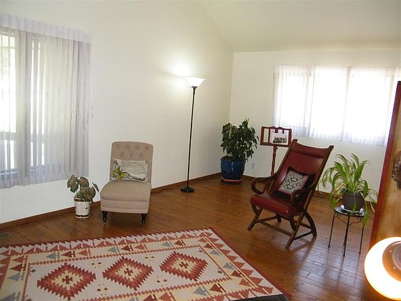 5th image of 2602 Wildwood Dr