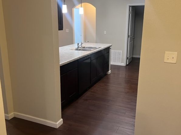 1615 W Eisenhower St #127