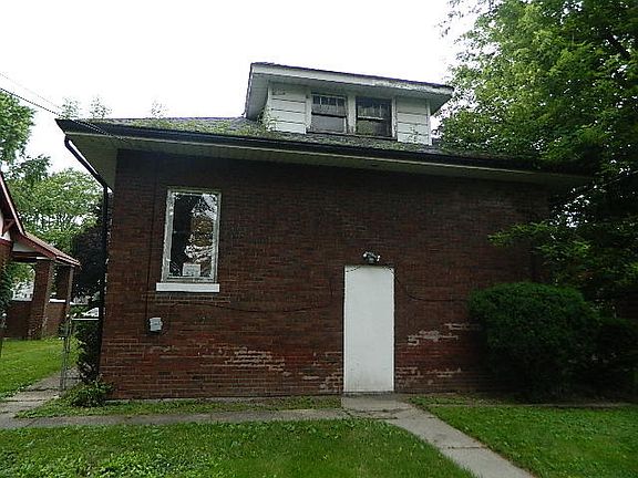 2nd image of 15415 Ashland Ave