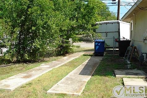 5th image of 109 Crestview Dr