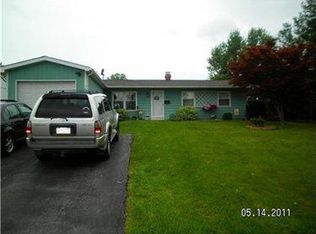 25 Hemlock Dr, Latrobe, PA 15650