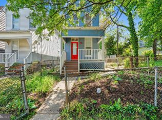 3033 Barclay St, Baltimore, MD 21218