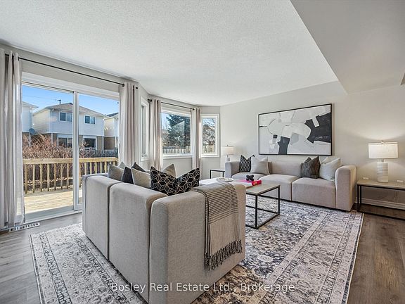 5th image of 92 Rodgers Rd