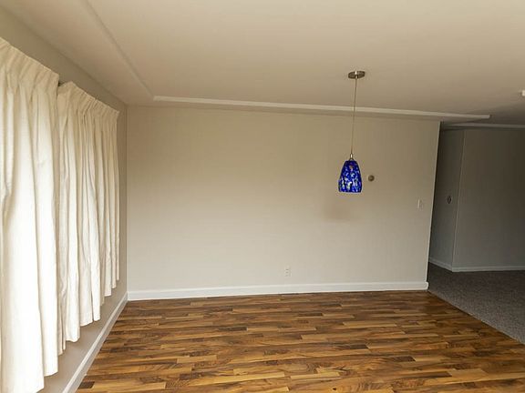 4th image of 2223 S Balfour Blvd