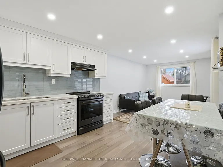 749 Innisfil Beach Rd — Photo 7