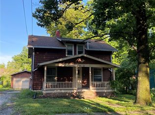 770 11th St, Charleston, IL 61920