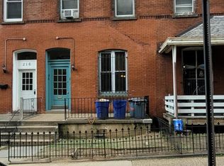 214 S 43rd St, Philadelphia, PA 19104
