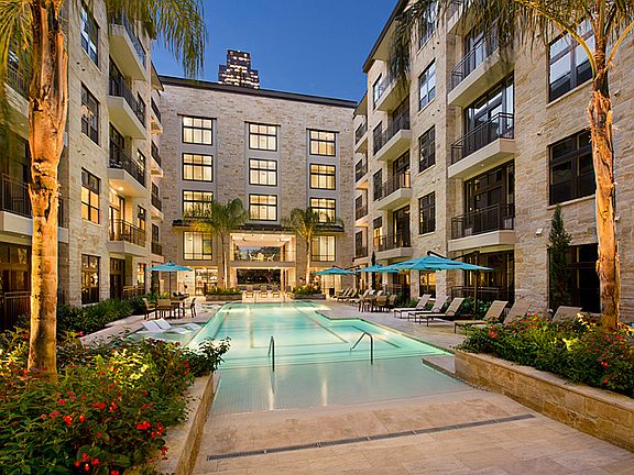 4th image of 3100 Post Oak Blvd APT 433