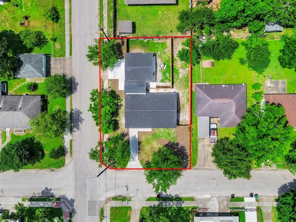 5903 Belneath St, Houston, TX 77033