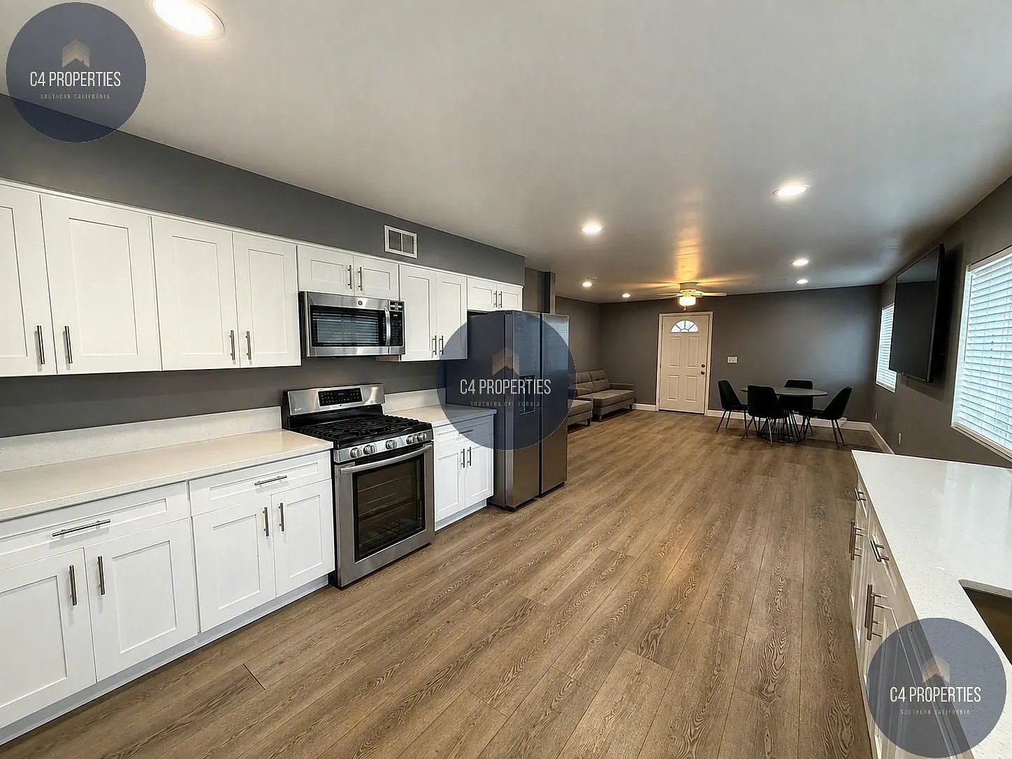3 bed, 1.5 bath, 1100 sqft, $2,950 — Photo 3