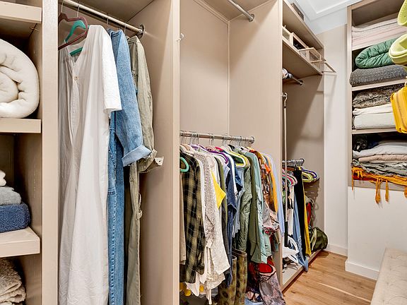 30th image of this home