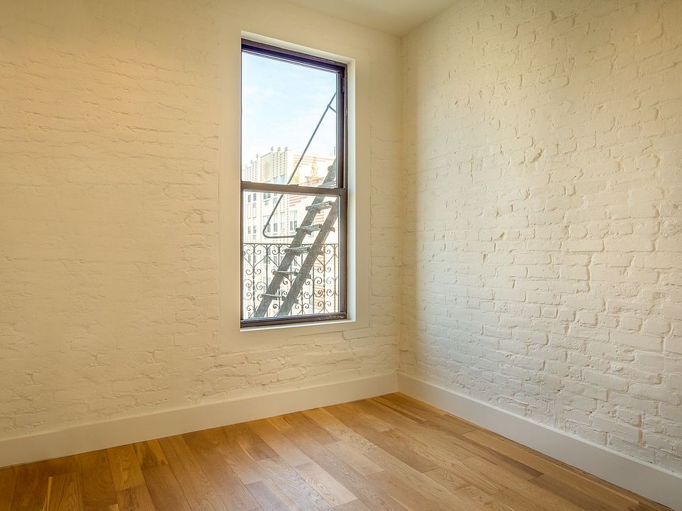 1st image of 116 Avenue C #0