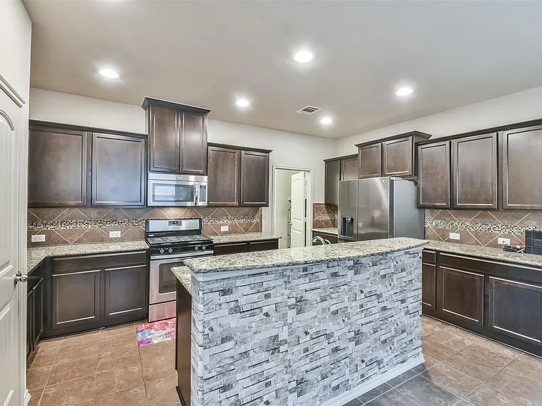 18226 Chianti Ridge Dr — Photo 8